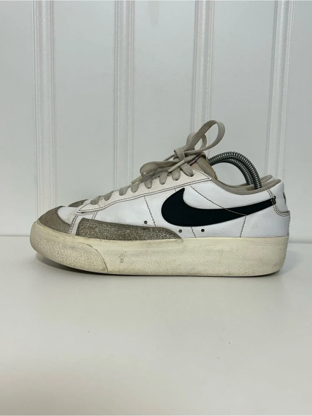 Nike blazer low 77 platform white black
